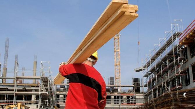 Bundesbauminister Peter Ramsauer: "Wir brauchen eine Renaissance des Wohnungsbaus insgesamt, und zwar durch mehr Bautätigkeit