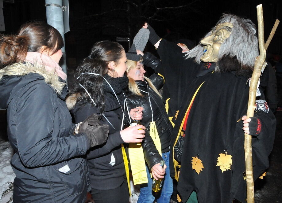 Nachtumzug Häbles Wetzer Eningen 2013