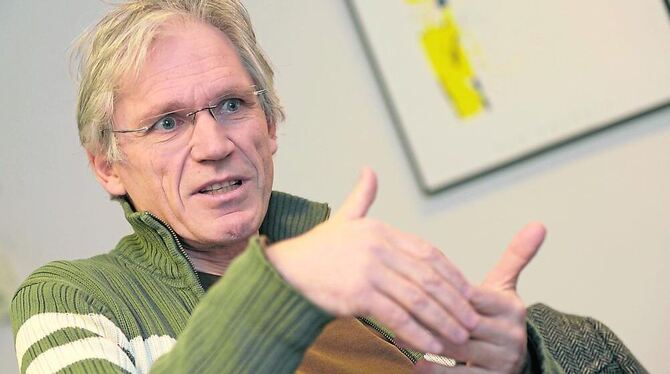 Franz Xaver Ott hat viel Erfahrung mit Theaterstücken über historische Ereignisse, in denen Amateure mitspielen. Franz Xaver Ott hat viel Erfahrung mit Theaterstücken über historische Ereignisse, in denen Amateure mitspielen.