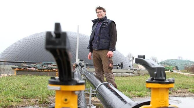 Der Grundgedanke des Nahwärmenetzes stammt von Christoph Loser, der mit seiner Biogasanlage in Böhringen zwar Strom herstellt, m Der Grundgedanke des Nahwärmenetzes stammt von Christoph Loser, der mit seiner Biogasanlage in Böhringen zwar Strom herstellt, m