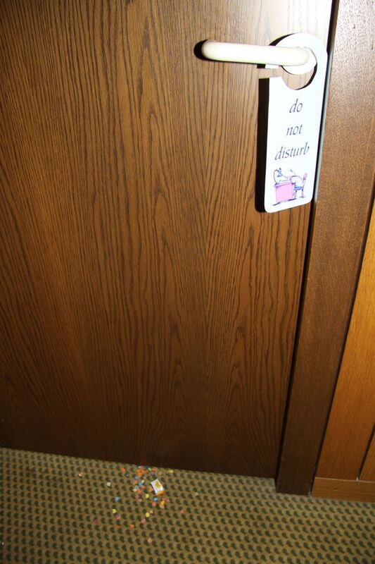 Beim Narrensturm im Mössinger Rathaus hieß es »Schiff ahoi« - alle gingen zusammen auf eine Kreuzfahrt in die Südsee. FOTO: MERK