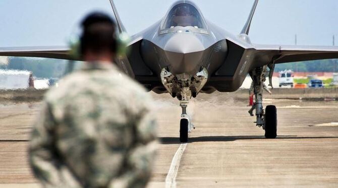 In den USA müssen alle F-35-Kampfjets vorläufig am Boden bleiben. Foto: US Air Force