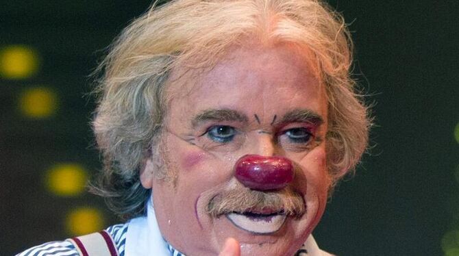 "Ein ehrenwerter, sensibler Beruf": Roncalli-Direktor Bernhard Paul posiert als Clown Zippo bei der Premiere des "Roncalli We