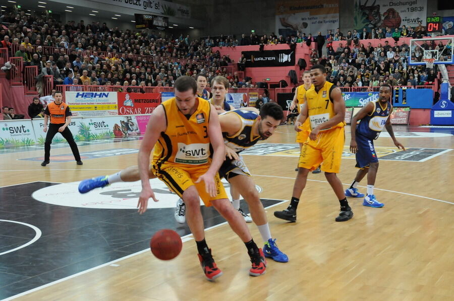 Walter Tigers Tübingen - EWE Baskets Oldenburg 64:89