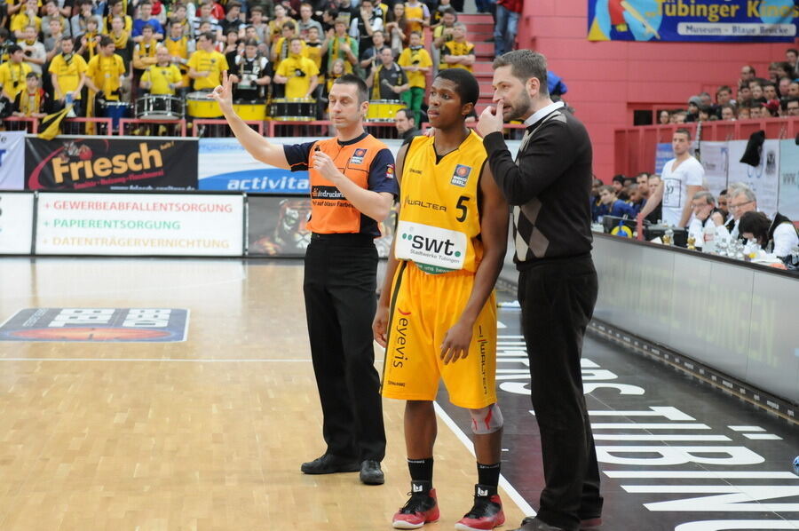 Walter Tigers Tübingen - EWE Baskets Oldenburg 64:89