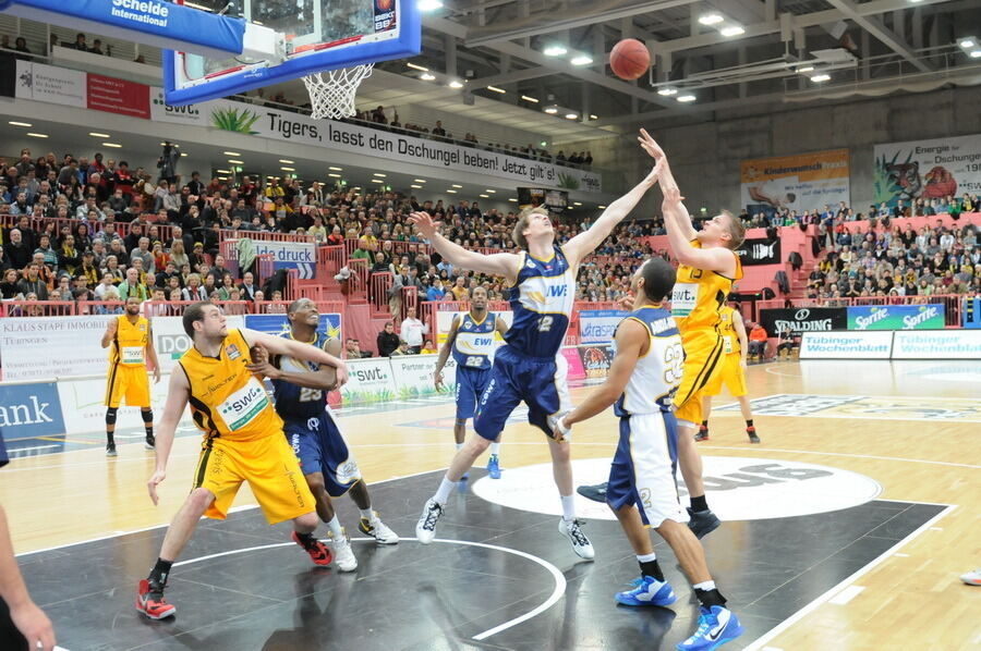 Walter Tigers Tübingen - EWE Baskets Oldenburg 64:89