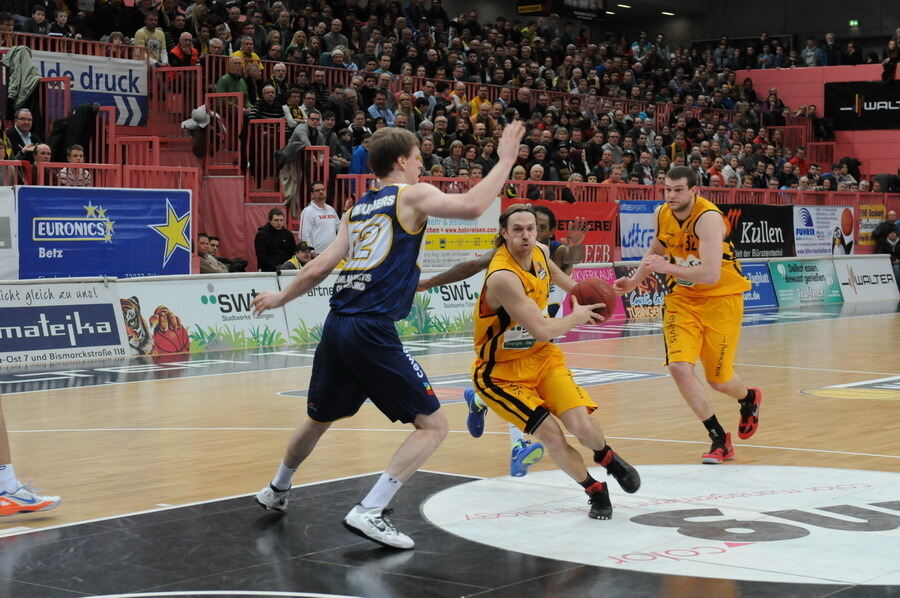Walter Tigers Tübingen - EWE Baskets Oldenburg 64:89