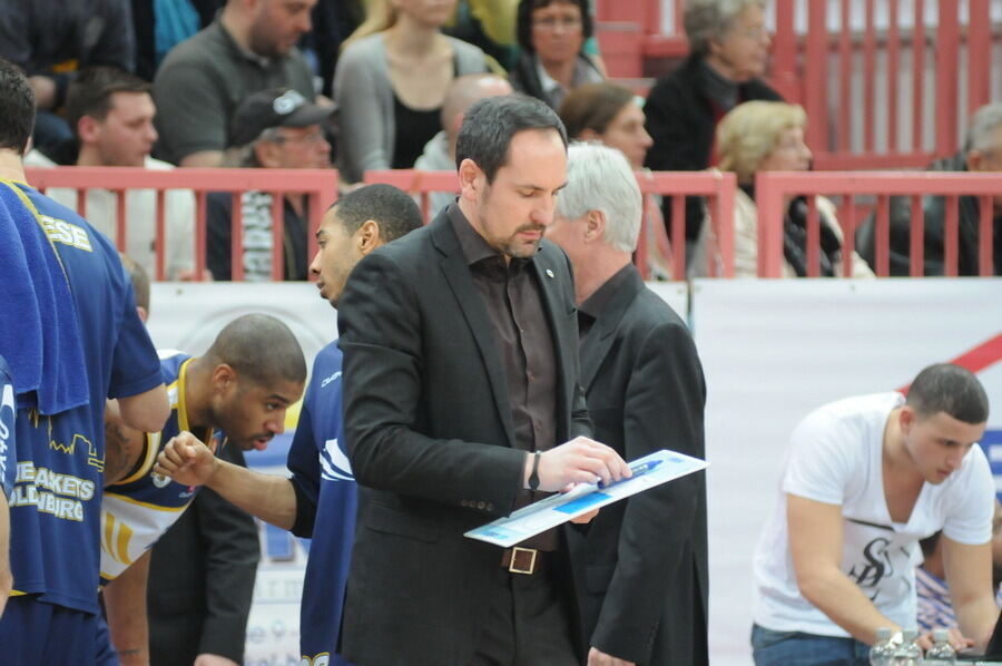 Walter Tigers Tübingen - EWE Baskets Oldenburg 64:89