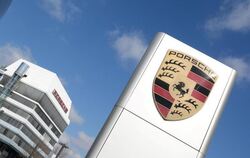 2012 hatte die Porsche SE dank des Verkaufs des Sportwagenherstellers Porsche AG an Volkswagen 7,83 Milliarden Euro Gewinn ge