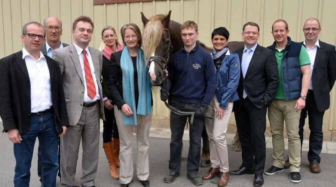 Ein kulturelles Großereignis braucht starke Partner (von links) Joachim Bräuninger, Kurt Freitag, Cornelius Grube, Claudia Gille Ein kulturelles Großereignis braucht starke Partner (von links) Joachim Bräuninger, Kurt Freitag, Cornelius Grube, Claudia Gille