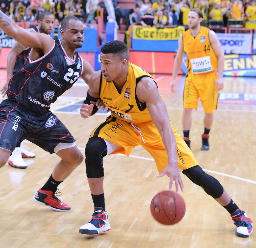 Walter Tigers Tübingen - New Yorker Phantoms Braunschweig 69:88