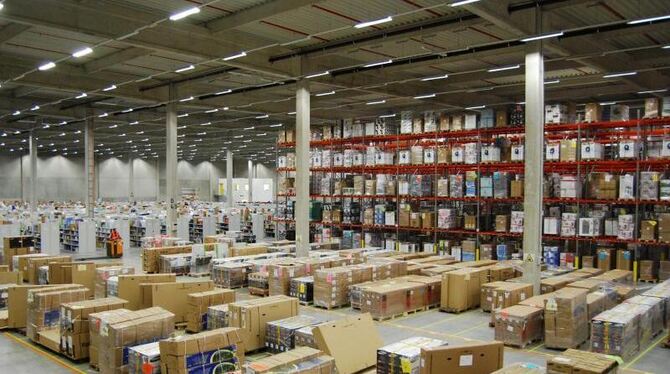 Im Amazon-Logistikzentrum in Bad Hersfeld geht bald nichts mehr. Foto: Amazon