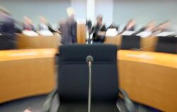 Der NSU-Untersuchungsausschuss im Bundestag kommt zu seiner letzten öffentlichen Sitzung zusammen. Foto: Stephanie Pilick