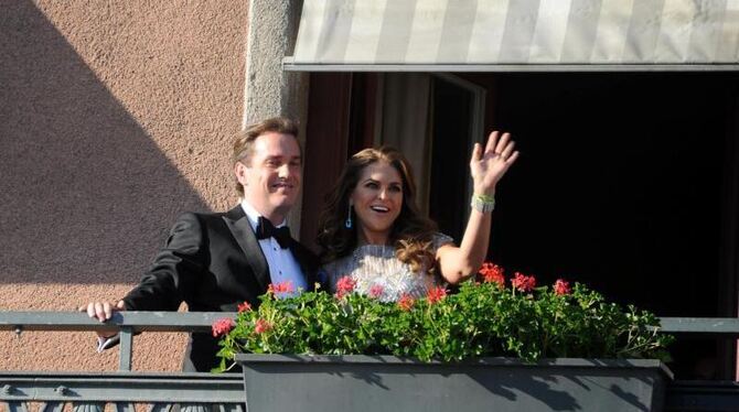 Prinzessin Madeleine und Chris O'Neill sagen Ja. Foto: Carsten Rehder Prinzessin Madeleine und Chris O'Neill sagen Ja. Foto: Carsten Rehder