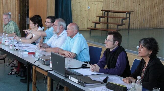 In der Öschinger Filsenbergschule informierten über die Zukunft der Werkrealschule: (von links) Robert Conzelmann, Andrea Sailer