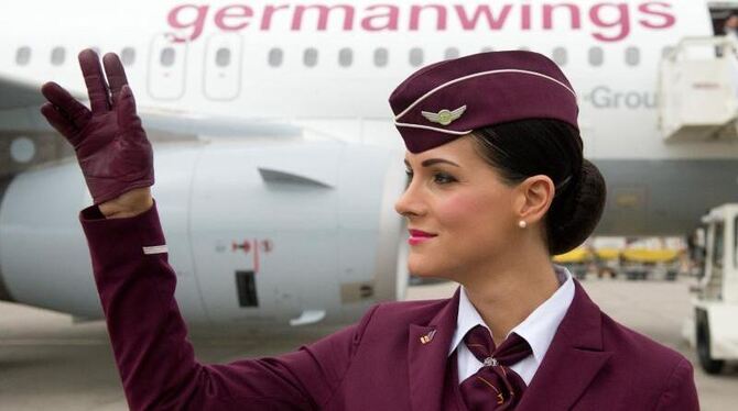 Eine Flugbegleiterin der »neuen Germanwings«. Ein Arbeitskampf käme der Lufthansa-Tocher wohl sehr ungelegen. Foto: Maurizio