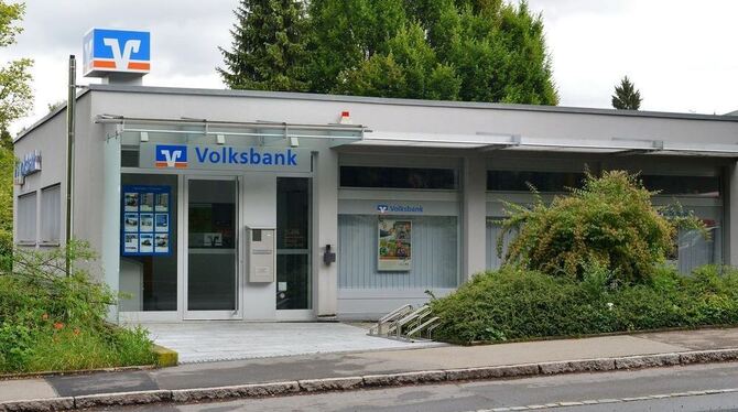 Noch ist das Schicksal der Volksbank-Filiale im Hohbuch nicht besiegelt. FOTO: NIETHAMMER