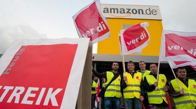 Der Arbeitskampf bei Amazon hält seit Wochen an. Foto: Uwe Zucchi/Archiv