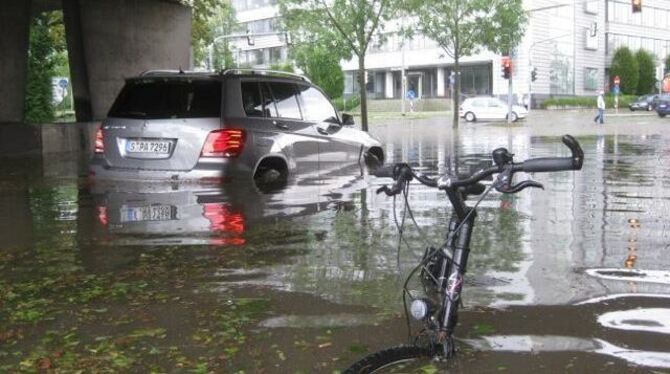Hagelsturm verwüstet Reutlingen und Teile der Region