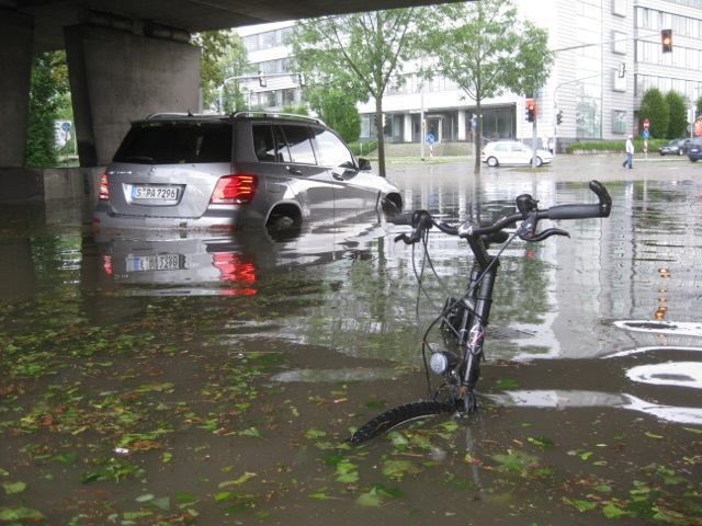 Hagelsturm verwüstet Reutlingen und Teile der Region