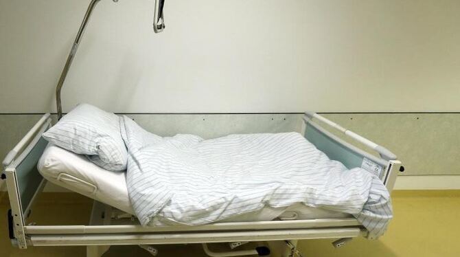 Der Pflege-TÜV sollte die Heimsuche erleichtern und Missstände eindämmen. Doch er gilt als zu lasch. Foto: Jens Wolf