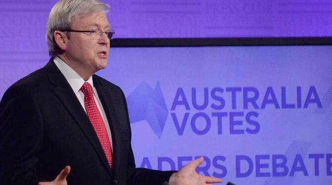Ein Australier hat ein Vermögen gewettet, dass Premierminister Rudd, hier bei einer TV-Debatte, die Wahl verliert. Foto: Alan