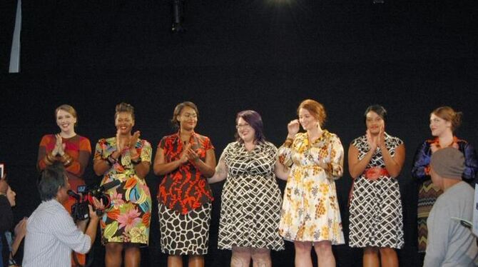 Models in Übergrößen-Kleidung. Foto: Lisa Hagen