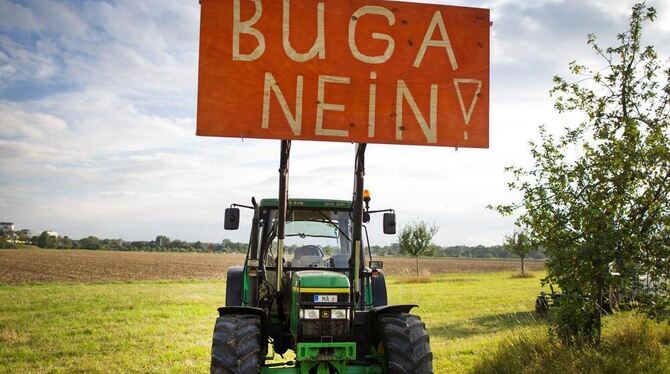 Rollender Protest gegen die Bundesgartenschau Mannheim.