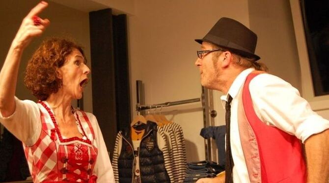 Herzhaft lachen konnten die Zuhörer über die Lindenhöfler »Geschichten von dr’hoim«.