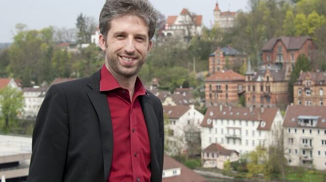 Boris Palmer vor Tübinger Kulisse.