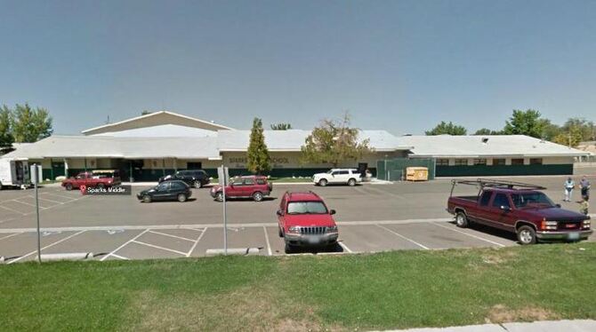 Der Screenshot von Google Street View zeigt die Sparks Middle School in Sparks nahe der Casino-Stadt Reno. Foto: Google Stree