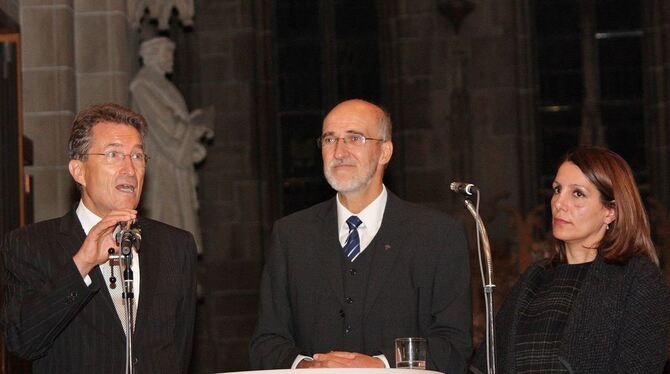 Prälat Dr. Christian Rose (Mitte) hatte mit dem Berliner Altbischof und früheren Ratsvorsitzenden der Evangelischen Kirche in De