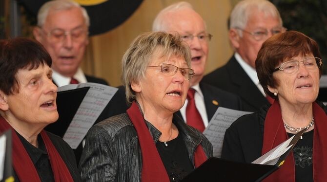 Stimmgewaltig und verdient um den Verein: Die Lico-Mitglieder in Aktion Stimmgewaltig und verdient um den Verein: Die Lico-Mitglieder in Aktion