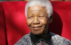 Noch nie bangten die Südafrikaner so sehr um Nelson Mandela wie dieses Jahr. Nun ist er nach langer Krankheit gestorben. Foto