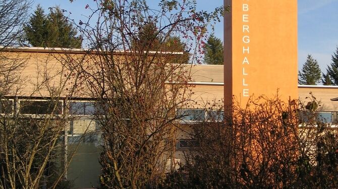 Die Alenberghalle in Münsingen wird heute Abend voll werden: Zur außerordentlichen Versammlung sind nicht nur 520 Vertreter eing Die Alenberghalle in Münsingen wird heute Abend voll werden: Zur außerordentlichen Versammlung sind nicht nur 520 Vertreter eing