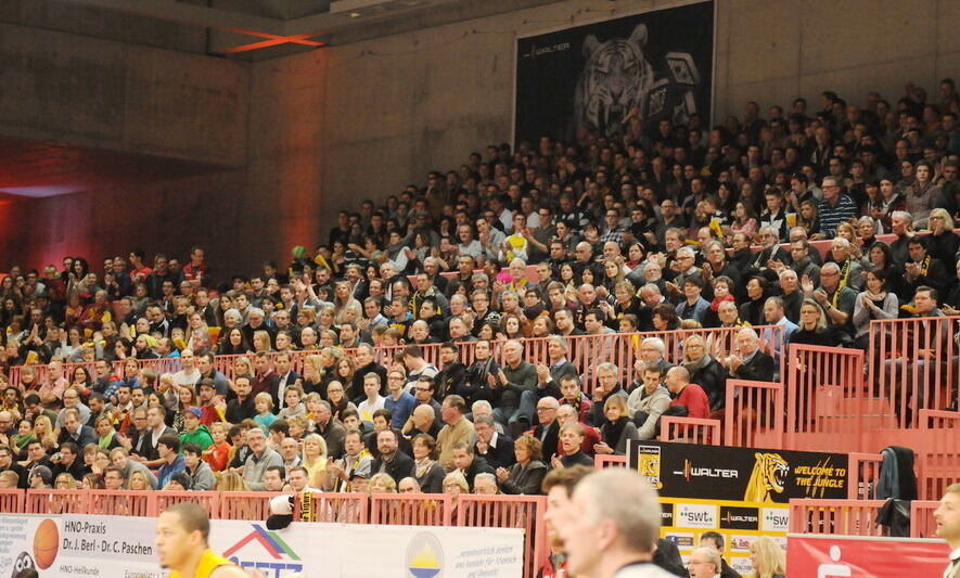 Walter Tigers Tübingen - s.Oliver Baskets Würzburg 65:82