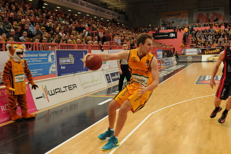 Walter Tigers Tübingen - s.Oliver Baskets Würzburg 65:82