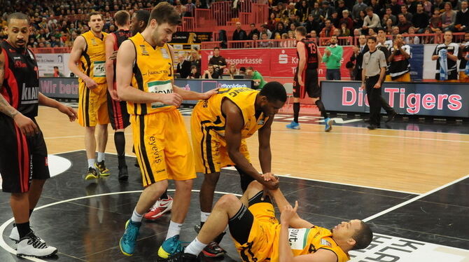 Walter Tigers Tübingen - s.Oliver Baskets Würzburg 65:82