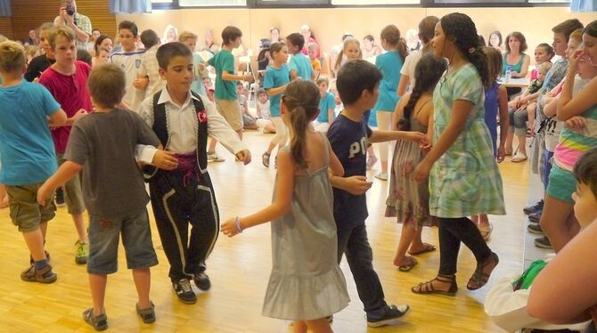 Nicht nur Sprechenlernen gehört zur interkulturellen Verständigung im Zeichen von »ElMar«. FOTO: PR