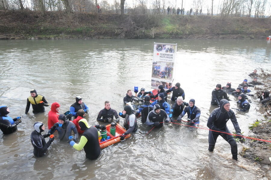 Neckarabschwimmen in Tübingen