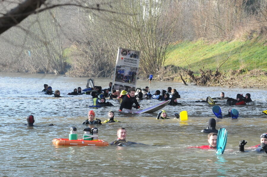 Neckarabschwimmen in Tübingen