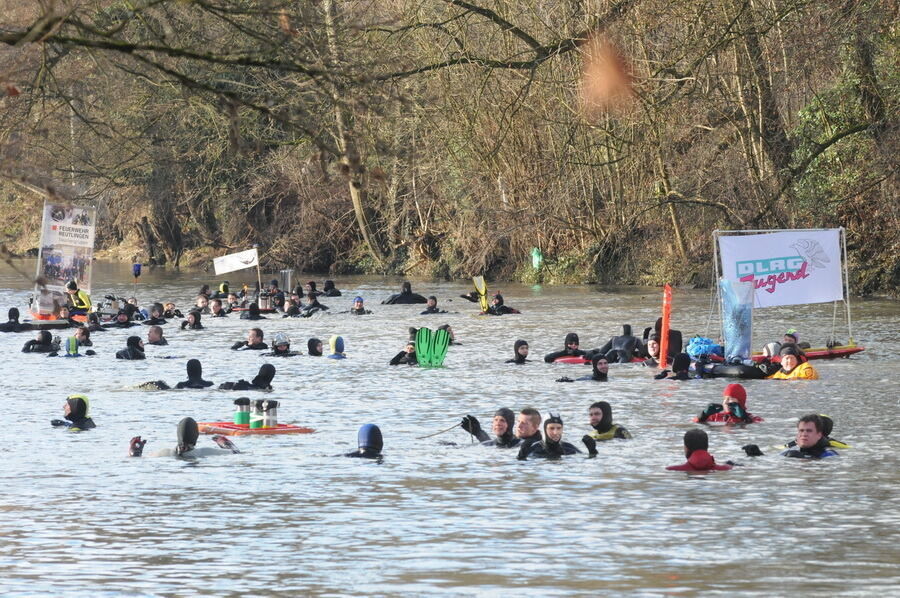 Neckarabschwimmen in Tübingen