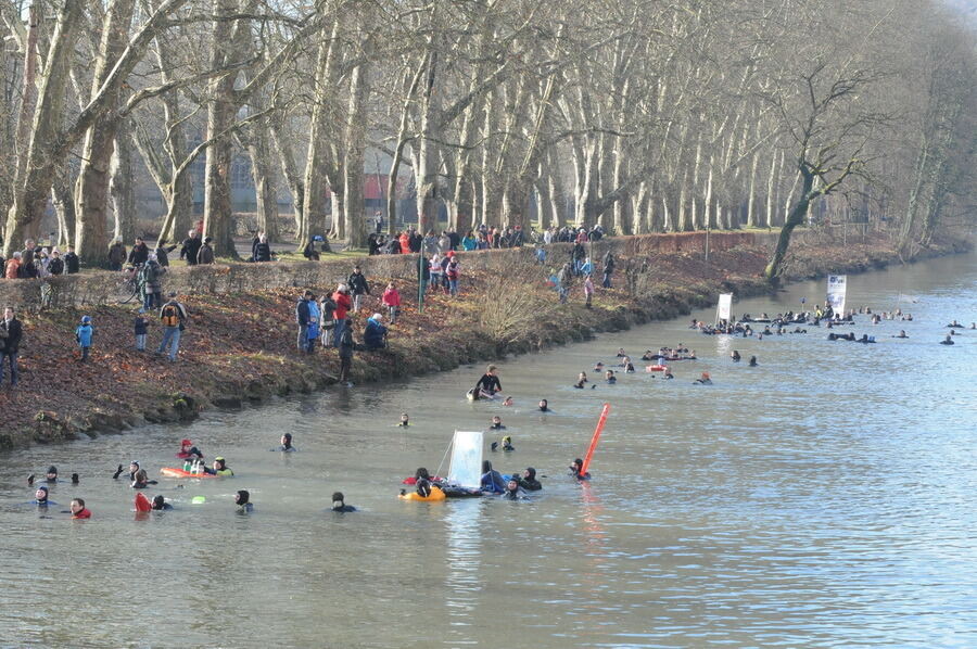 Neckarabschwimmen in Tübingen