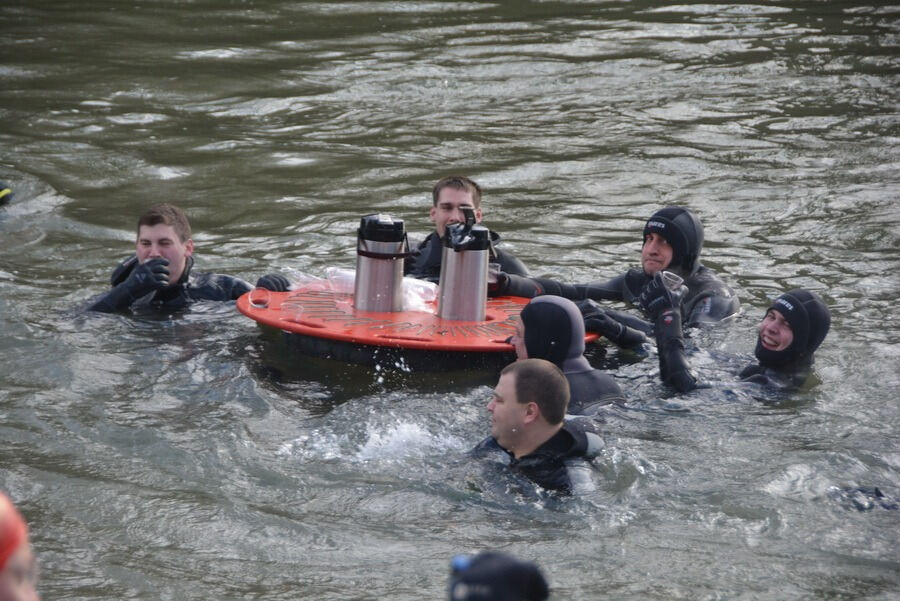 Neckarabschwimmen in Tübingen