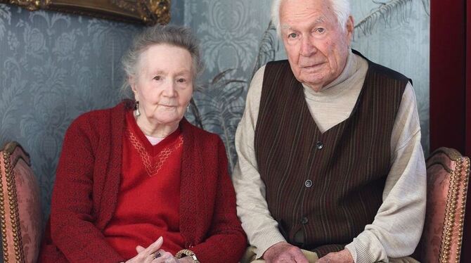 Deutsch-französisches Glück: Marie-Thérèse und Werner Laier sind seit 65 Jahren verheiratet. FOTO: KOZJEK