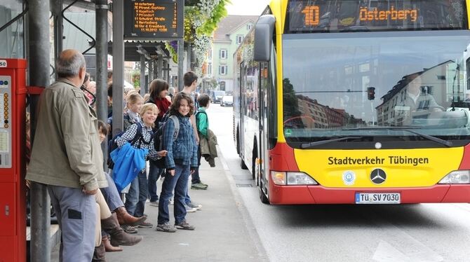 Ticketloser Nahverkehr in Tübingen bleibt vorerst ein Traum. Kommunen können dafür keine Abgaben erheben. Es fehlen die rechtlic