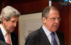 US-Außenminister John Kerry (r.) und sein russischer Amtskollege Sergej Lawrow wollen wieder miteinander reden. Foto: Maurizi