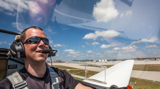 Thomas Hoffmann freut sich. FOTO: PR