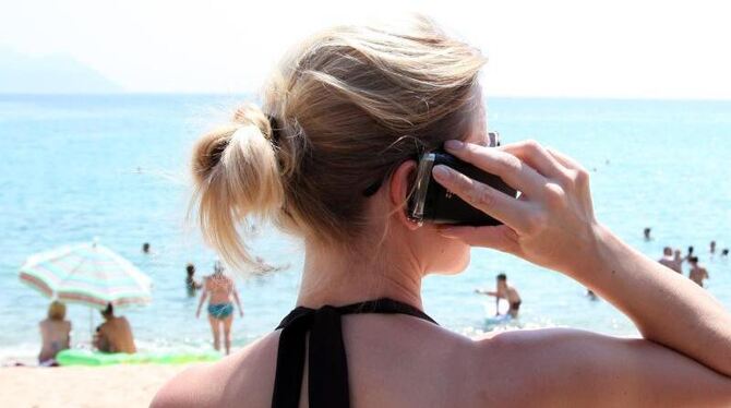 Was kostet wieviel? Auch beim Telefonieren am Strand solle jeder die Kosten kennen.