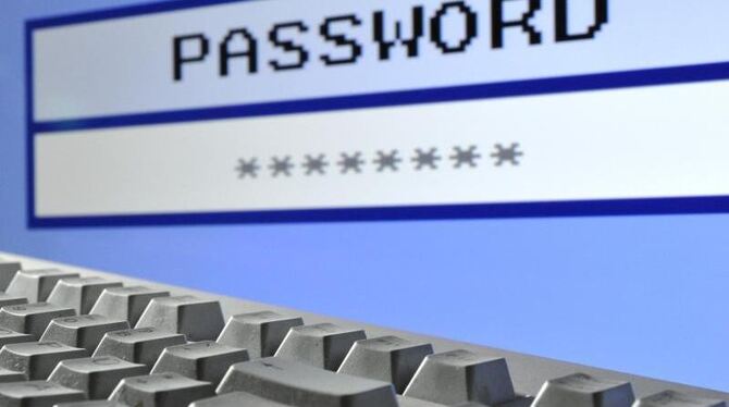Die Staatsanwaltschaft Verden hat einen Datensatz von 18 Millionen gestohlenen E-Mail-Adressen inklusive Passwörter entdeckt.